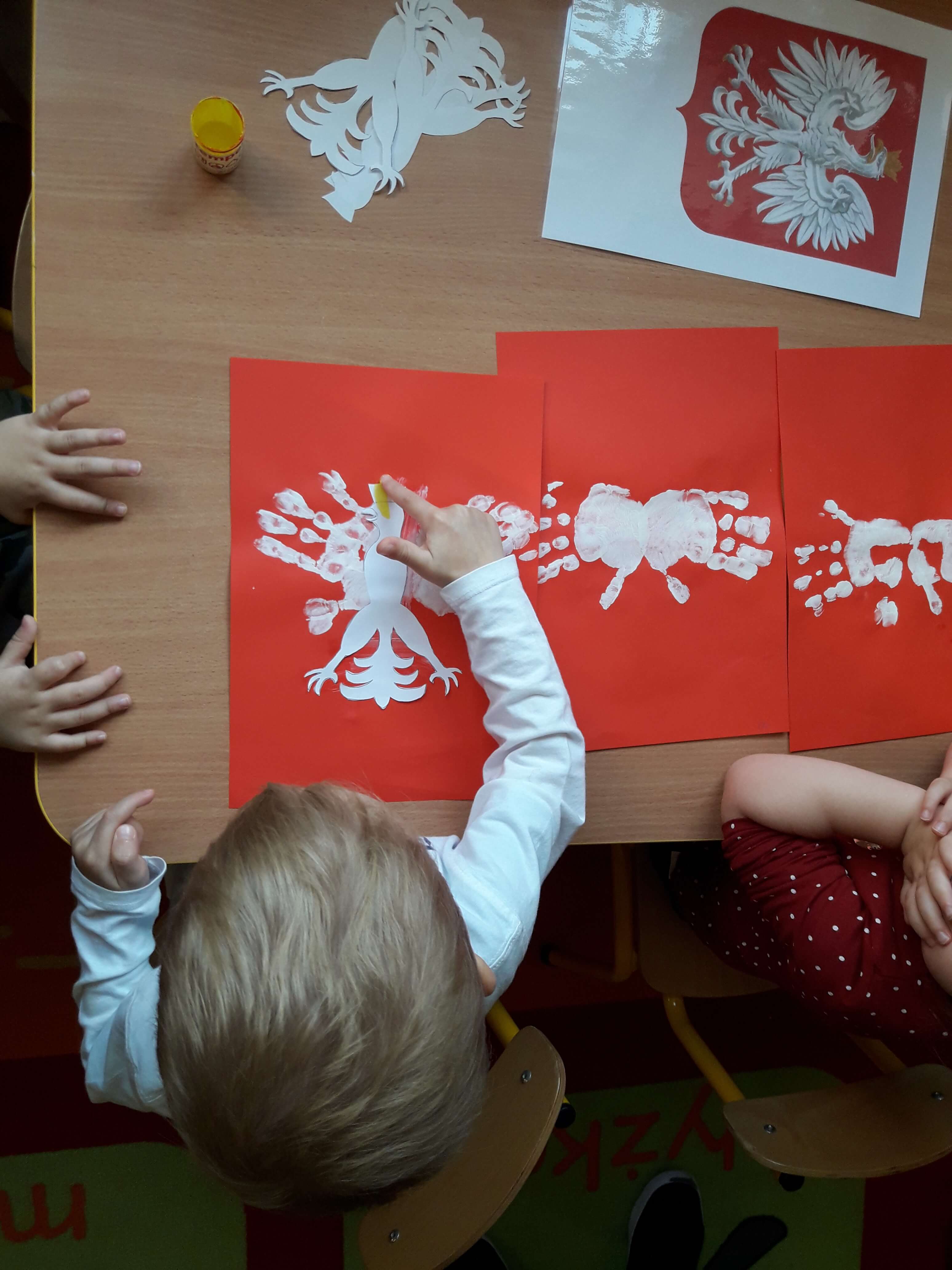 11 listopada -świętujemy w przedszkolu 2 Języki w Wieliczce – Tomaszkowicach !